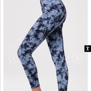 High rise Midi legging in moonstone acid wash